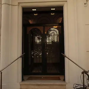 επισκεφθείτε το ξενοδοχείο